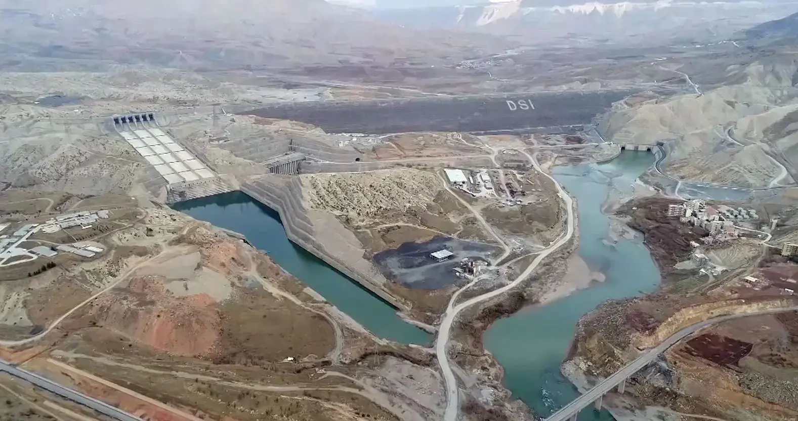 3e5f20b2 3e76 46bd 8602 1b08aa646e4f