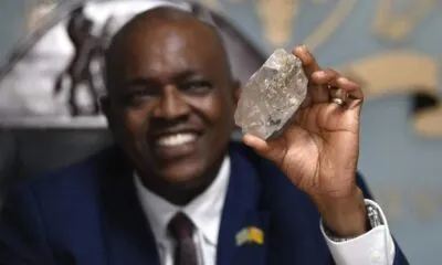 1ef9ecf5 8c0d 49d5 9005 853e2a7fce30