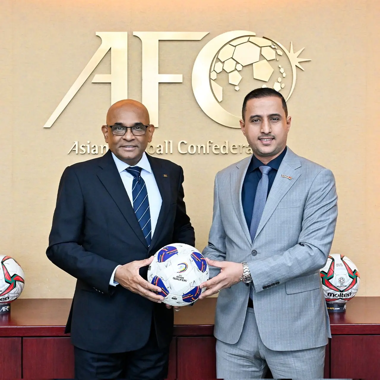 B4fff8a8 6eac 4326 B65b 67b7f3c5b1f6 1