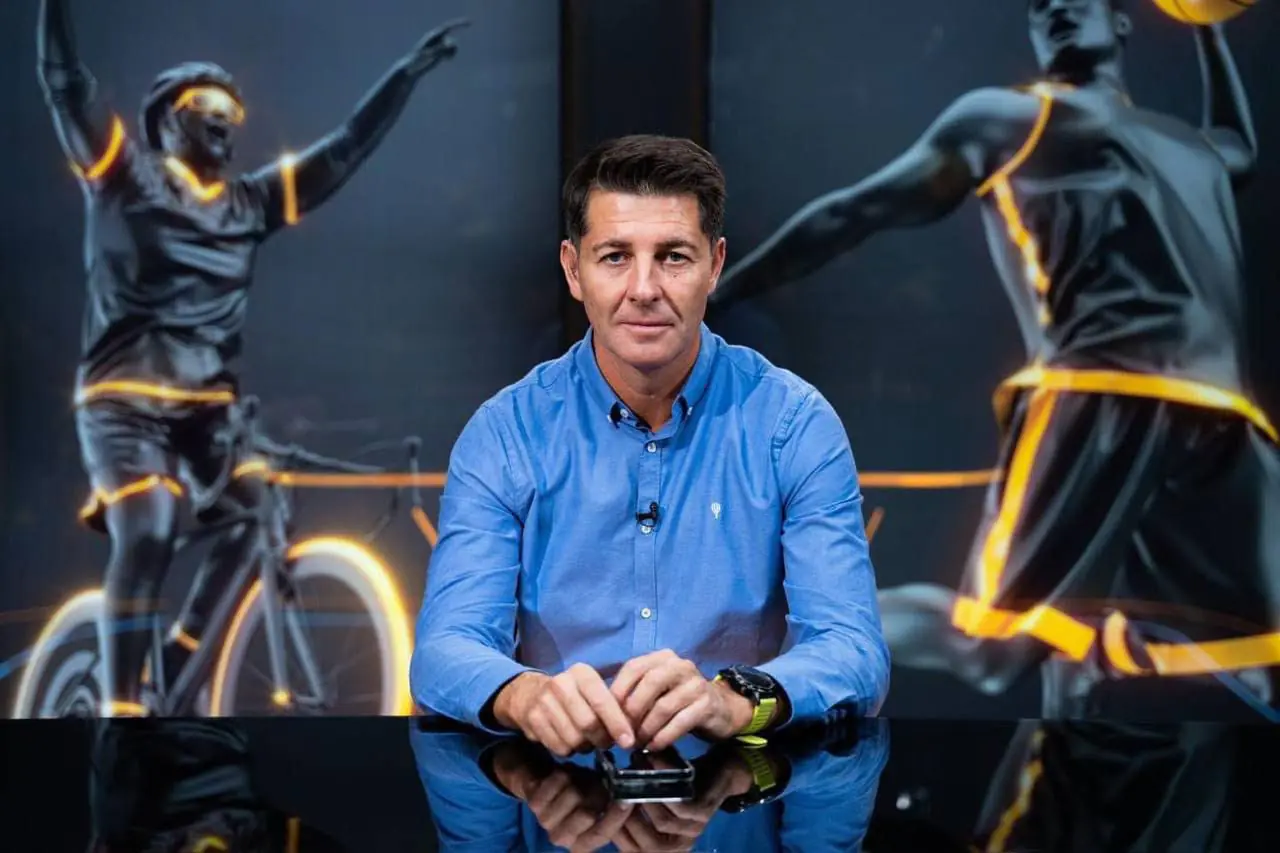 15933293 B4ad 481d 857f 051234009337