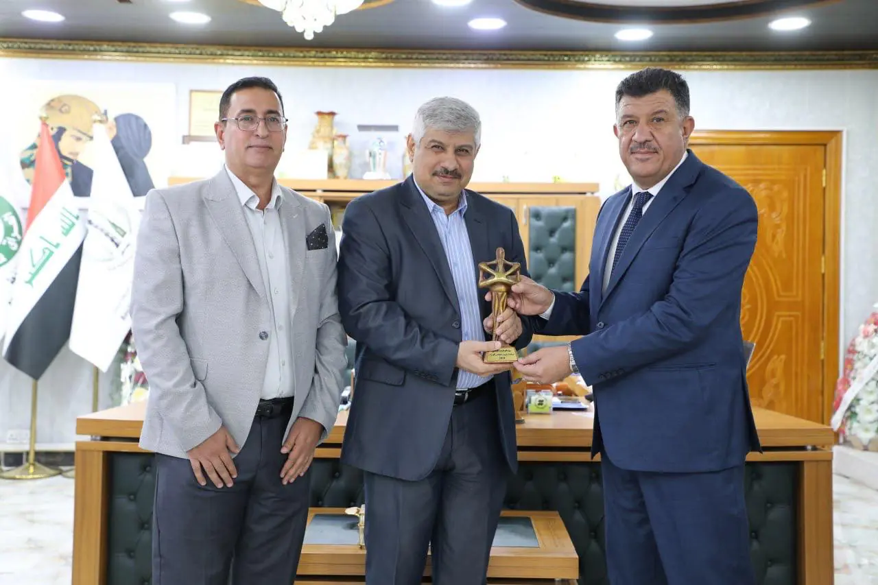 Df6bd9ee 5530 465f 9f85 5bd5e28d972b