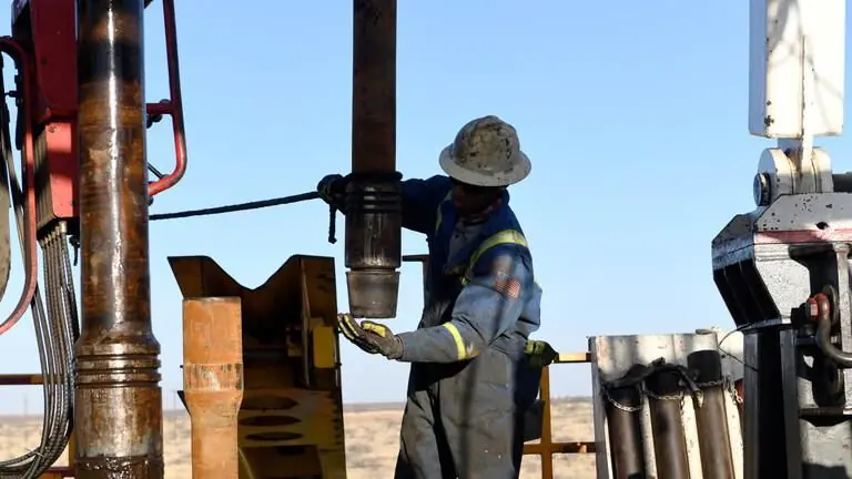 B0741398 2172 40a8 8a3f 448c2da30c89