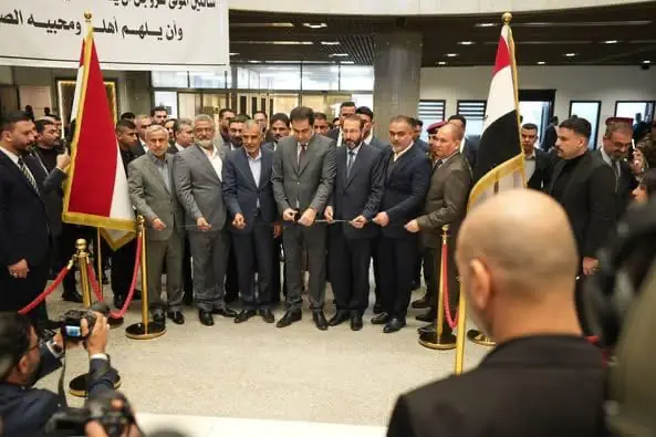 9b98168f 4f8c 4064 B00b 7978db2b933a