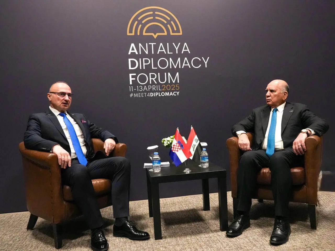 0f4838ca C213 4e44 9e92 E0179a1171f1